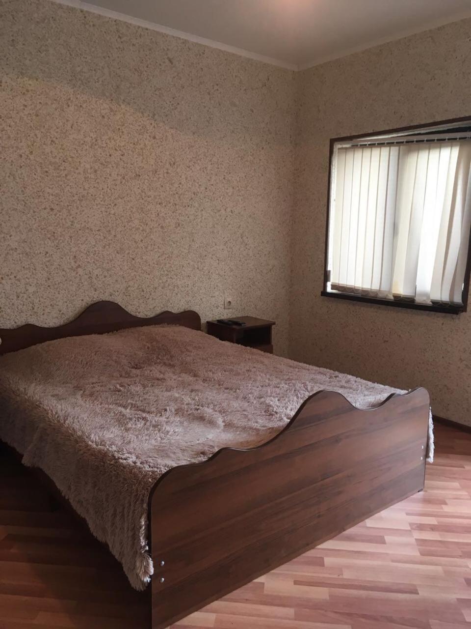 Esnat Guest House Титова 25А Σουχούμι Εξωτερικό φωτογραφία